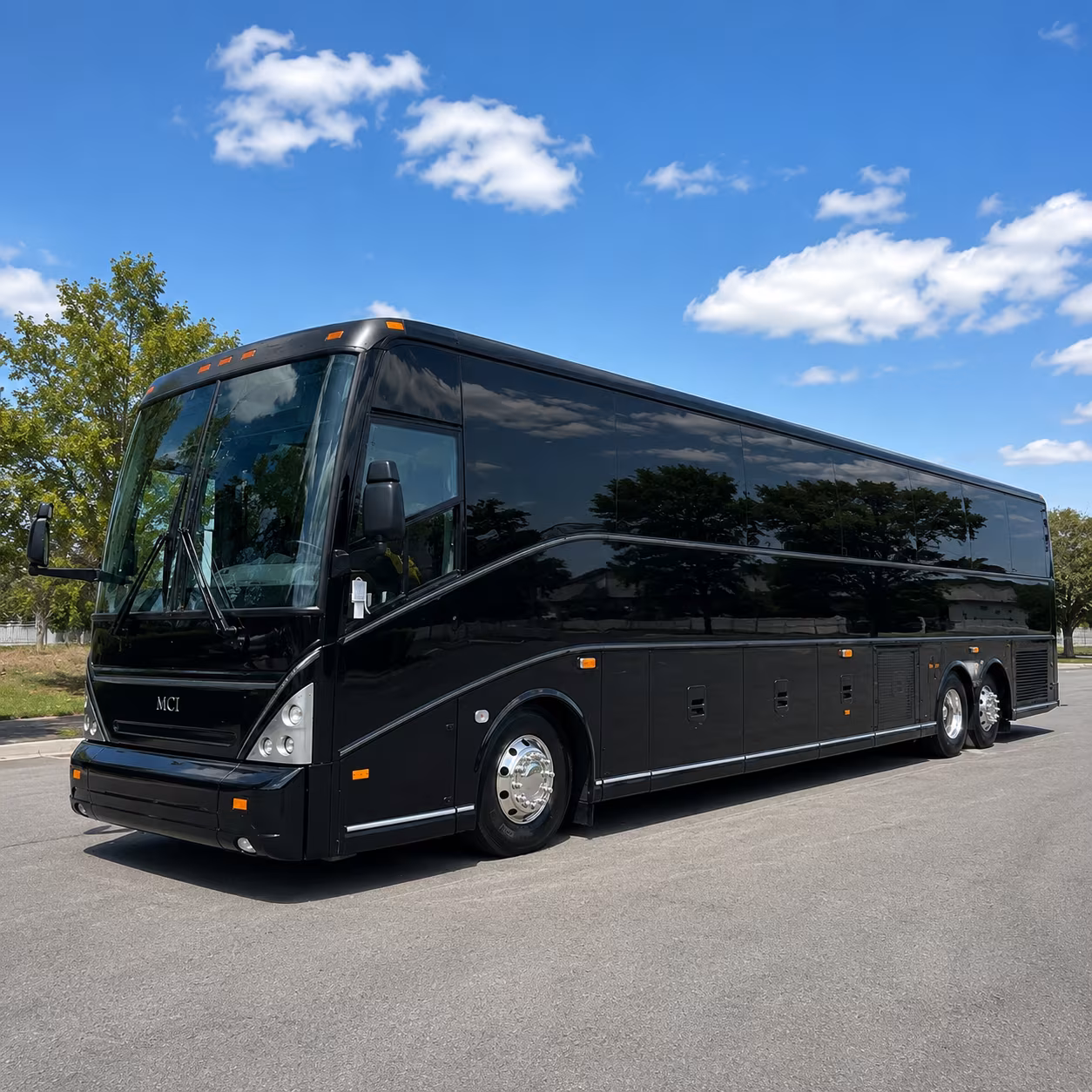 bus rentals for federal agencies and contractors operating near lynwood