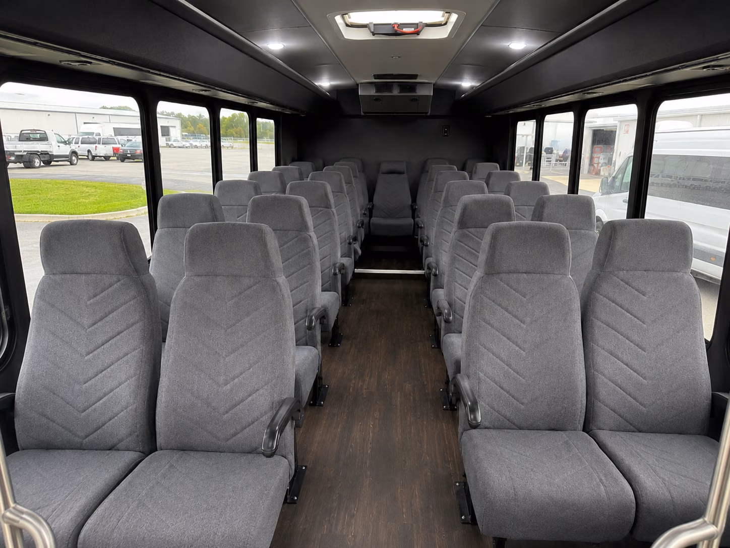 bus rentals for usc trojans and ucla bruins game days