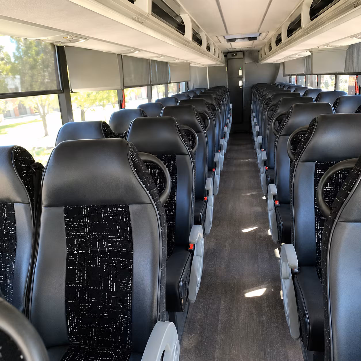 buses for faith based conferences and regional religious events near lynwood