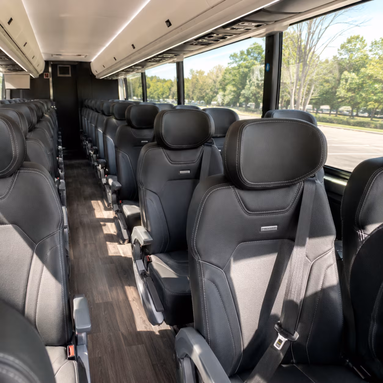 corporate and group wine tour charter buses from lynwood