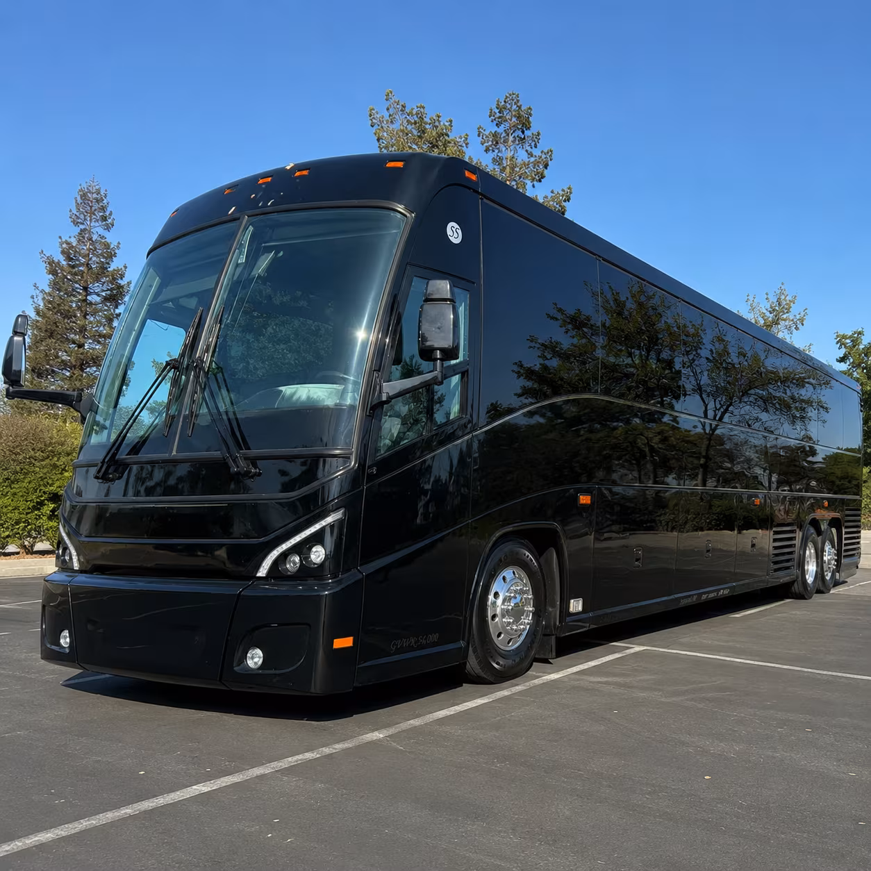 los angeles charter bus rentals employee transportation near lynwood
