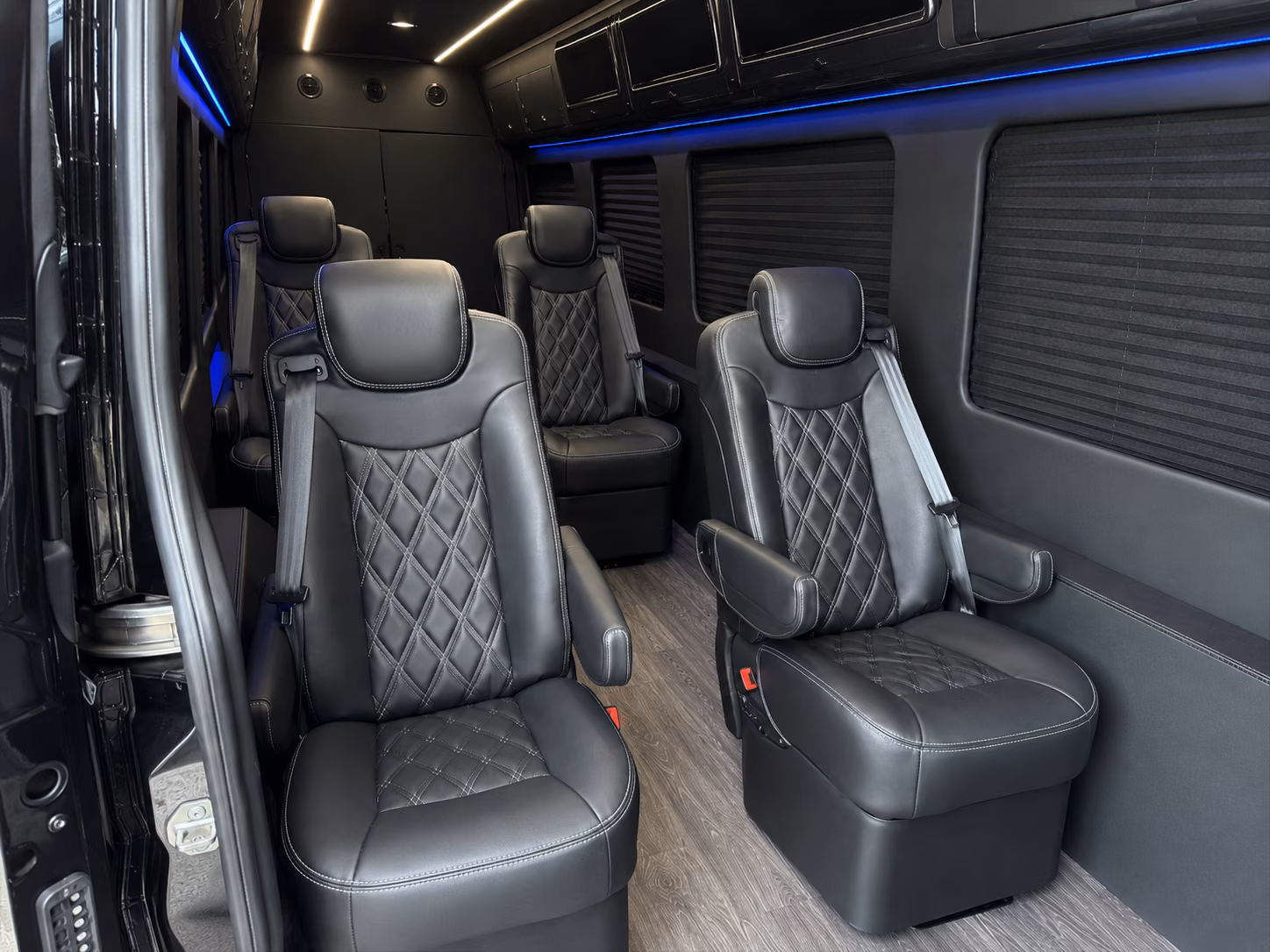 lynwood long distance transportation onboard seating