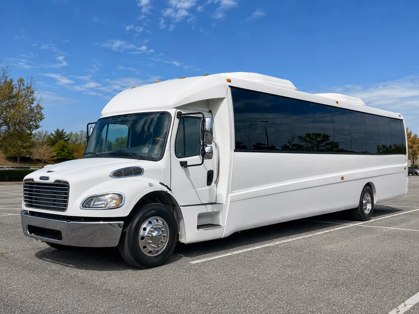 lynwood party bus