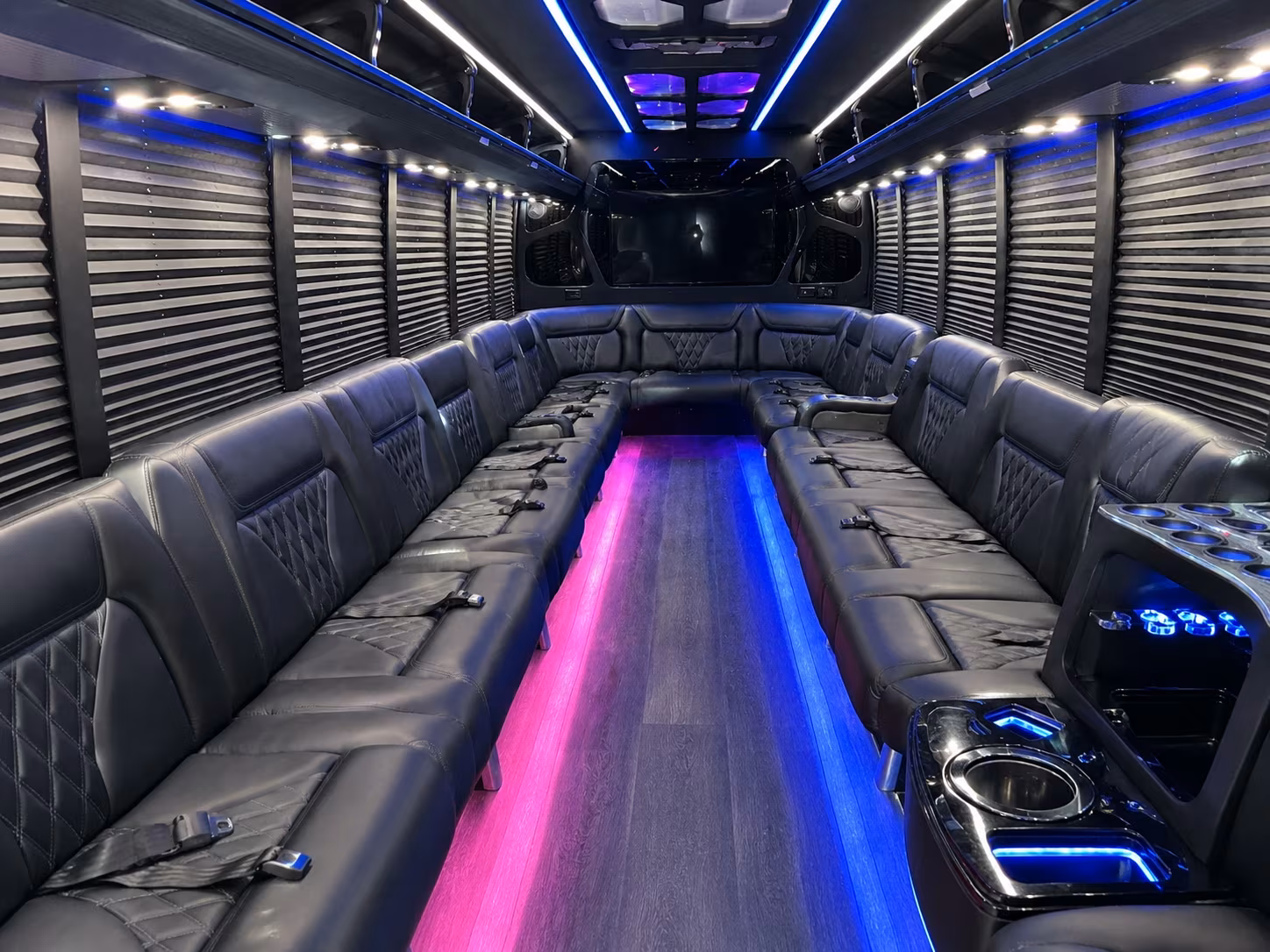 party buses for temecula valley wine country from lynwood