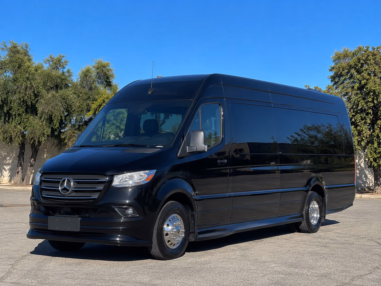 transportation serving lynwood and nearby cities